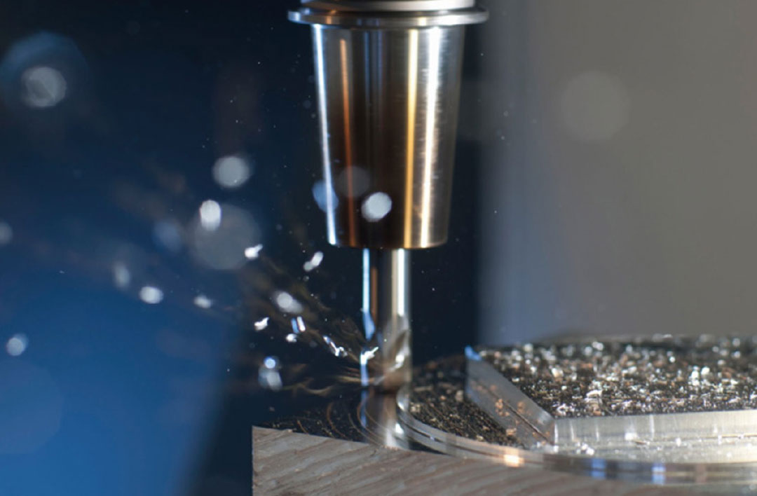 De high-speed freesmachines van Exeron staan symbool voor de nauwkeurigheid en stabiliteit waarmee Dormac CNC Solutions nu ook het topsegment van de hightech maakindustrie bedient.( Foto's: Exeron)