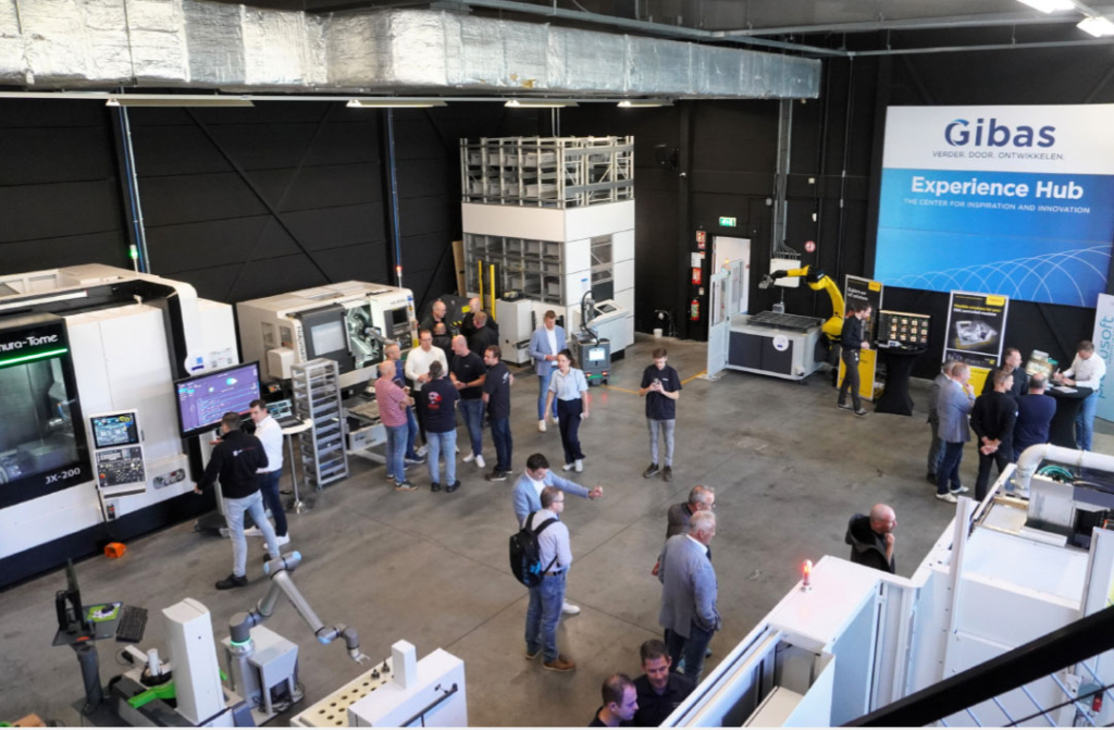 Bezoekers kregen tijdens de Gibas 360° Day een compleet beeld van geïntegreerde productie, van bewerkingsmachines tot software en automatisering.