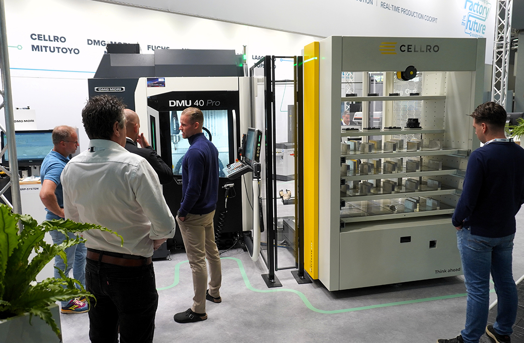 De Fabriek van de Toekomst op TechniShow laat een volledig geïntegreerde productieomgeving in werking zien. De foto’s bij dit artikel tonen de fabriek zoals die in september 2025 op de EMO te zien was.